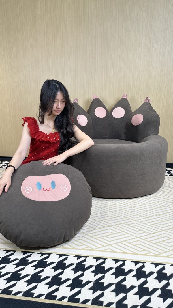 B-010 RAINBOW CHAIR